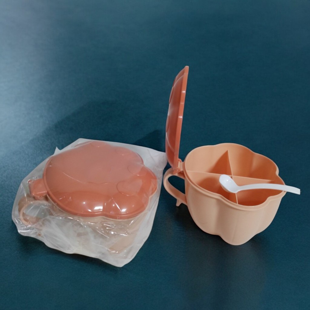 Hộp đựng gia vị 4 ngăn HÌNH CHÂN GẤU dễ thương - Ảnh 3