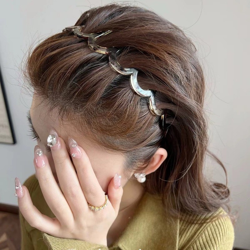 Cài Tóc Sóng Rộng Vành HÀM CÁ MẬP màu trong suốt tiện lợi khi trang điểm - Ảnh 4