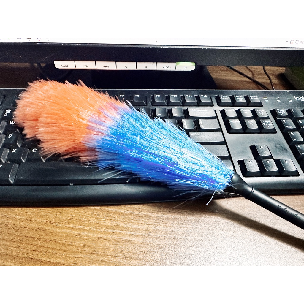 Chổi quét bàn phím, bàn thờ đa năng tiện lợi - Ảnh 2